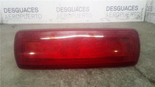 luz-central-de-freno-nissan-nv300-kombi-09-2016-1-6-l1h1-27t-comfort-16-ltr-92-kw-dci-cat.jpeg