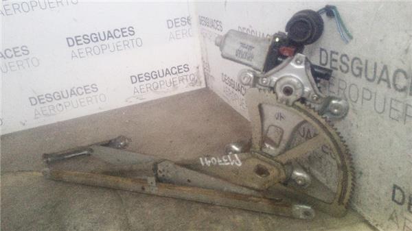 mecanismo-elevalunas-del-dcho-toyota-rav4-a22000-2-0-terra-4x4-20-ltr-110-kw-16v-cat-5.jpeg