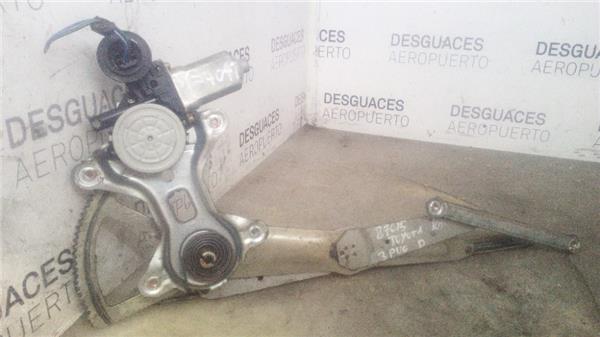 mecanismo-elevalunas-del-dcho-toyota-rav4-a22000-2-0-terra-4x4-20-ltr-110-kw-16v-cat.jpeg