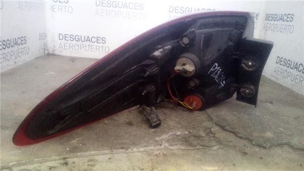 piloto-tra-dcho-kia-carens-un2007-1-6-concept-16-ltr-85-kw-crdi-cat-4.jpeg