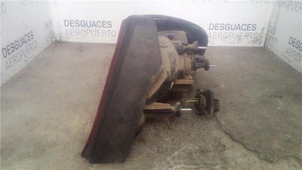 piloto-tra-izdo-chrysler-sebring-jr-41-berlina-2001-2-7-limited-27-ltr-149-kw-cat-2.jpeg