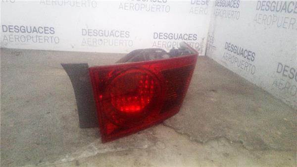 piloto-trasero-izdo-exterior-honda-accord-viii-cl_-cm_-2-2-i-ctdi-2.jpeg