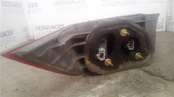 piloto-trasero-izdo-exterior-honda-accord-viii-cl_-cm_-2-2-i-ctdi-4.jpeg