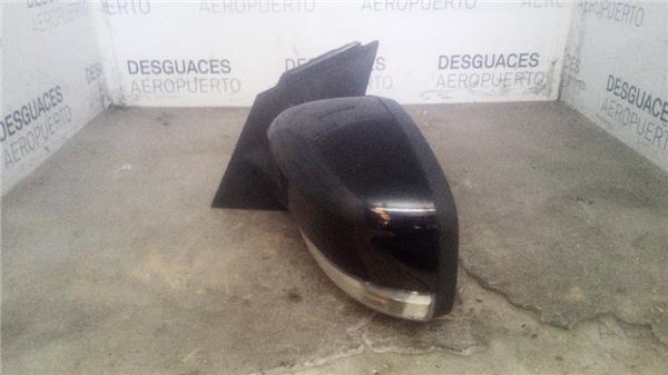 retrovisor-electrico-izdo-ford-focus-berlina-cew2014-1-5-st-line-rb-15-ltr-88-kw-tdci-cat-5.jpeg
